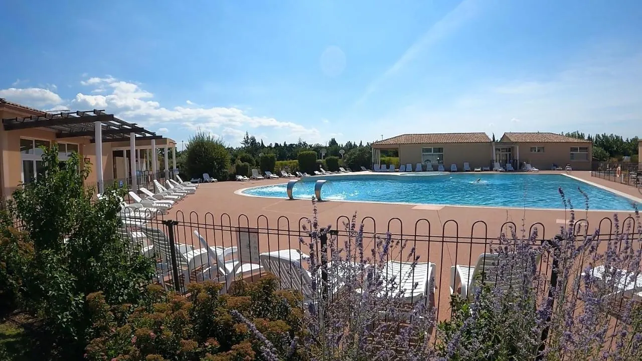 Maison Residence Les Demeures Du Ventoux Aubignan 0*,